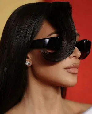 Kim Kardashian OnlyFans Leaked Free Thumbnail Picture - #58U6g9egBn