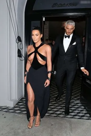 Kim Kardashian OnlyFans Leaked Free Thumbnail Picture - #6TZGDXtDDV