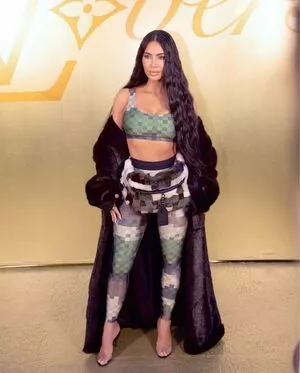 Kim Kardashian OnlyFans Leaked Free Thumbnail Picture - #7OlGqQJtlp