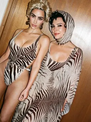 Kim Kardashian OnlyFans Leaked Free Thumbnail Picture - #8Hq4kt5tai