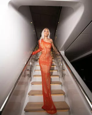 Kim Kardashian OnlyFans Leaked Free Thumbnail Picture - #8gMhJD4NO2