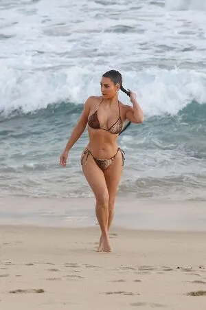 Kim Kardashian OnlyFans Leaked Free Thumbnail Picture - #9e275EbcVc