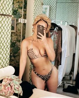 Kim Kardashian OnlyFans Leaked Free Thumbnail Picture - #AigK4RUuyg
