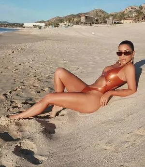 Kim Kardashian OnlyFans Leaked Free Thumbnail Picture - #Auyhi7gQTQ
