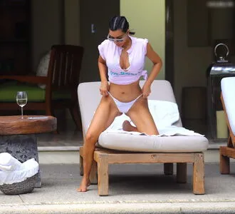 Kim Kardashian OnlyFans Leaked Free Thumbnail Picture - #BfgzNUq9aC