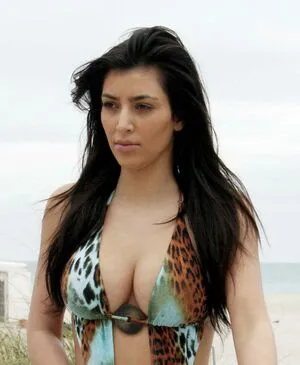 Kim Kardashian OnlyFans Leaked Free Thumbnail Picture - #BxgmAZ4oVG