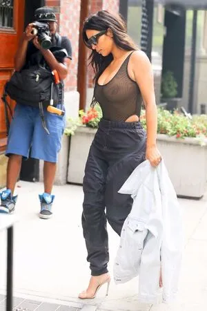 Kim Kardashian OnlyFans Leaked Free Thumbnail Picture - #CSLjRKfr0t