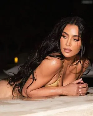 Kim Kardashian OnlyFans Leaked Free Thumbnail Picture - #CUKqcXXFnq