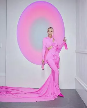 Kim Kardashian OnlyFans Leaked Free Thumbnail Picture - #CzJFhdBJHw