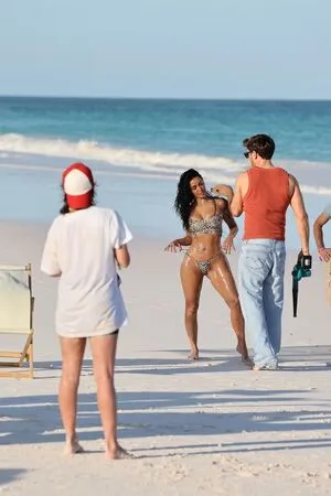 Kim Kardashian OnlyFans Leaked Free Thumbnail Picture - #D9qYs84iI2