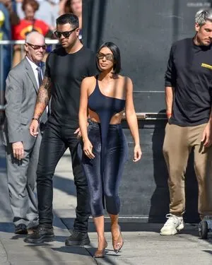 Kim Kardashian OnlyFans Leaked Free Thumbnail Picture - #DNCIbsDJU7