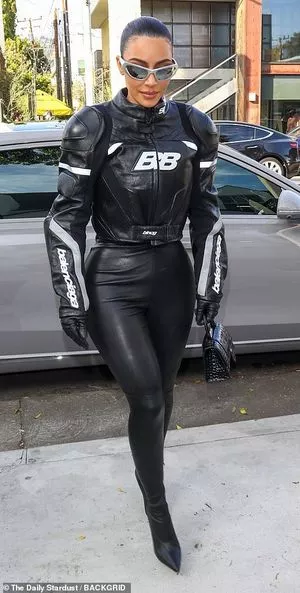 Kim Kardashian OnlyFans Leaked Free Thumbnail Picture - #DszdrXRE7z