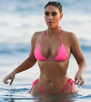 Kim Kardashian OnlyFans Leaked Free Thumbnail Picture - #EkwXdHr0Tp