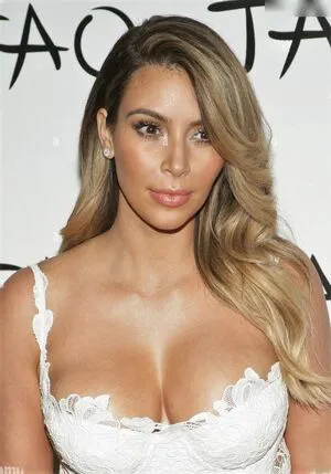 Kim Kardashian OnlyFans Leaked Free Thumbnail Picture - #EujJswwGyh