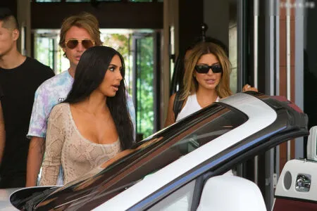 Kim Kardashian OnlyFans Leaked Free Thumbnail Picture - #F8mWE3esqJ
