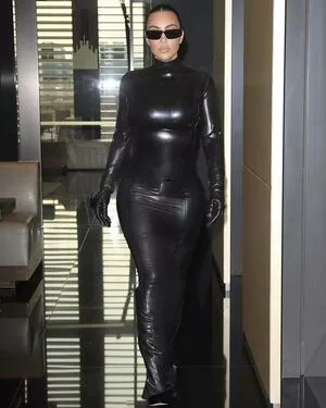 Kim Kardashian OnlyFans Leaked Free Thumbnail Picture - #FH0tXFaLsz