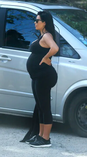Kim Kardashian OnlyFans Leaked Free Thumbnail Picture - #FNNSAxJl2V