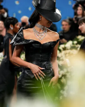 Kim Kardashian OnlyFans Leaked Free Thumbnail Picture - #H588RxMzMA