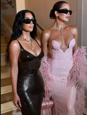 Kim Kardashian OnlyFans Leaked Free Thumbnail Picture - #InKtuvP6ku