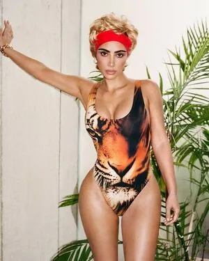 Kim Kardashian OnlyFans Leaked Free Thumbnail Picture - #InlKq1fZff