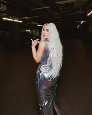 Kim Kardashian OnlyFans Leaked Free Thumbnail Picture - #JlAxWWXcO2