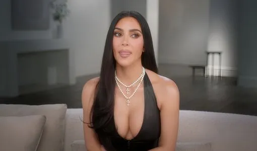 Kim Kardashian OnlyFans Leaked Free Thumbnail Picture - #KLrpqiTwZl