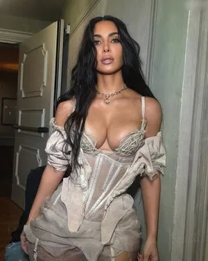 Kim Kardashian OnlyFans Leaked Free Thumbnail Picture - #KfkbxoeQhq