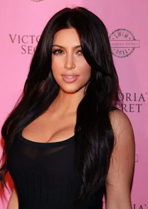 Kim Kardashian OnlyFans Leaked Free Thumbnail Picture - #LFO3Gxs9Rr