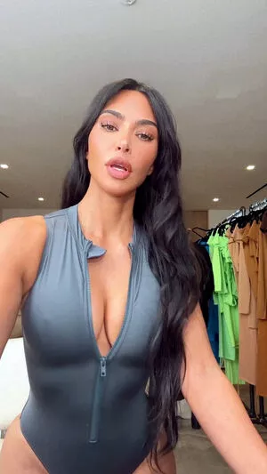 Kim Kardashian OnlyFans Leaked Free Thumbnail Picture - #MFZhxzOQIg