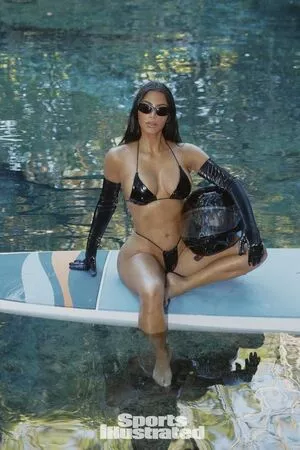 Kim Kardashian OnlyFans Leaked Free Thumbnail Picture - #MSGwubNxM5