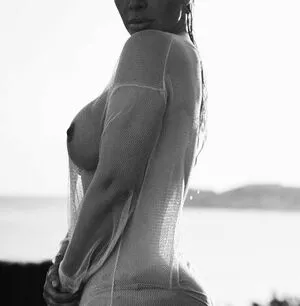 Kim Kardashian OnlyFans Leaked Free Thumbnail Picture - #N6dDQeSotj