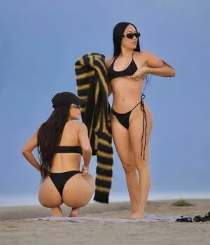 Kim Kardashian OnlyFans Leaked Free Thumbnail Picture - #Oo2C5vojXx