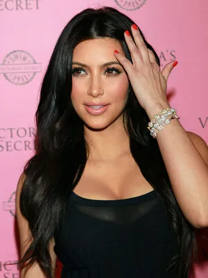 Kim Kardashian OnlyFans Leaked Free Thumbnail Picture - #OzAuUEtgjT