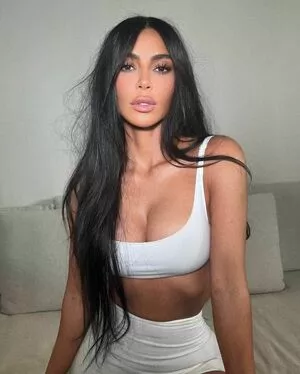 Kim Kardashian OnlyFans Leaked Free Thumbnail Picture - #QDZv33s9mt