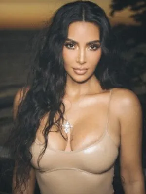 Kim Kardashian OnlyFans Leaked Free Thumbnail Picture - #Rj5wblctdc