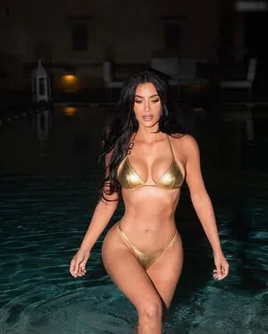 Kim Kardashian OnlyFans Leaked Free Thumbnail Picture - #SqP3refEaC