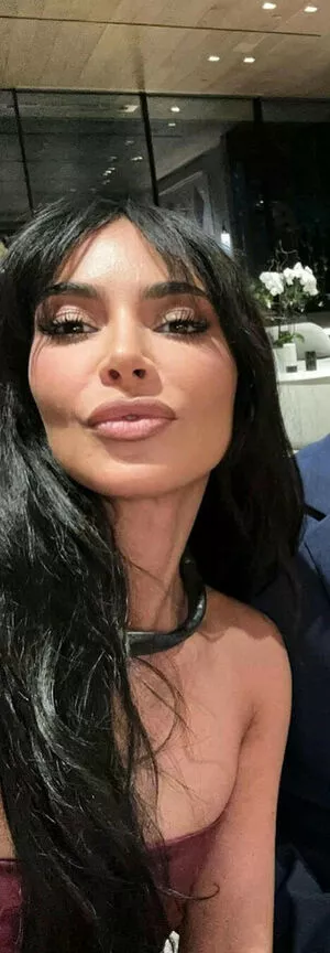 Kim Kardashian OnlyFans Leaked Free Thumbnail Picture - #TcVnIbg4ZM