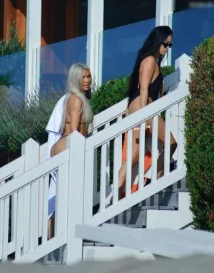 Kim Kardashian OnlyFans Leaked Free Thumbnail Picture - #UH4mcEkc9k