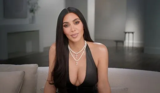Kim Kardashian OnlyFans Leaked Free Thumbnail Picture - #V9BAGta7Pb