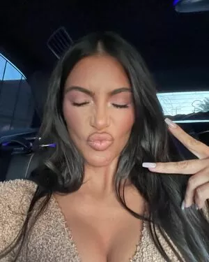 Kim Kardashian OnlyFans Leaked Free Thumbnail Picture - #VojbBaW3Lr