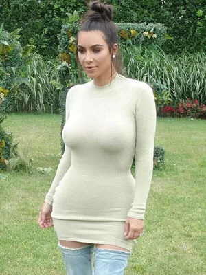 Kim Kardashian OnlyFans Leaked Free Thumbnail Picture - #VvJ45jijiq