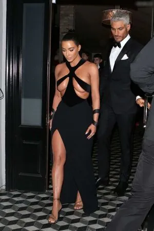 Kim Kardashian OnlyFans Leaked Free Thumbnail Picture - #WKr9k6q1zv