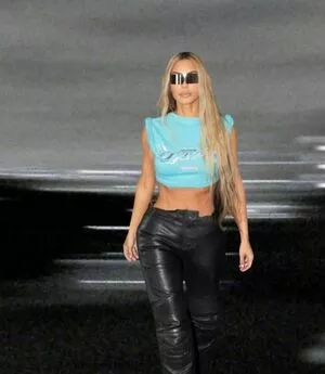 Kim Kardashian OnlyFans Leaked Free Thumbnail Picture - #WMYRntHKaF