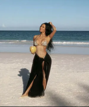 Kim Kardashian OnlyFans Leaked Free Thumbnail Picture - #WRrHHsZ5UE