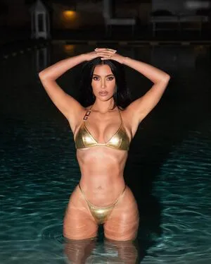 Kim Kardashian OnlyFans Leaked Free Thumbnail Picture - #XuaKRInjPN