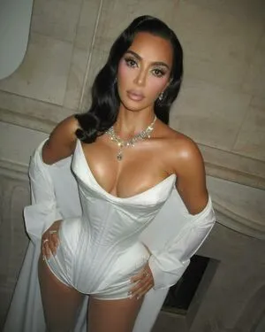 Kim Kardashian OnlyFans Leaked Free Thumbnail Picture - #Z2nbY57pY8