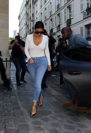 Kim Kardashian OnlyFans Leaked Free Thumbnail Picture - #ZJIXdCjyHl