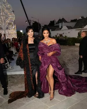 Kim Kardashian OnlyFans Leaked Free Thumbnail Picture - #ZwUC1cRW6B