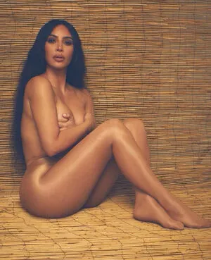 Kim Kardashian OnlyFans Leaked Free Thumbnail Picture - #aKItC4nOvr