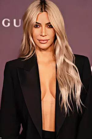 Kim Kardashian OnlyFans Leaked Free Thumbnail Picture - #alK17H4BEh